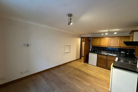 undefined, 28a F1/1, Kinnoull Street, City Centre, Perth, PH1