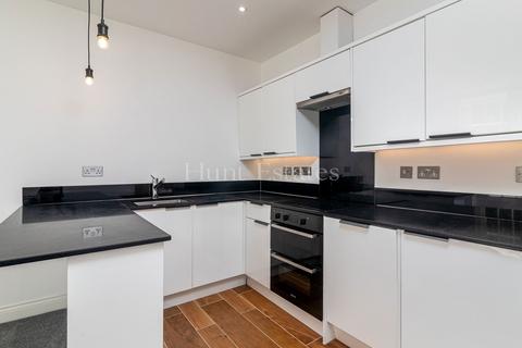 1 bedroom flat for sale, Apt 5, 78 St. Saviours Road