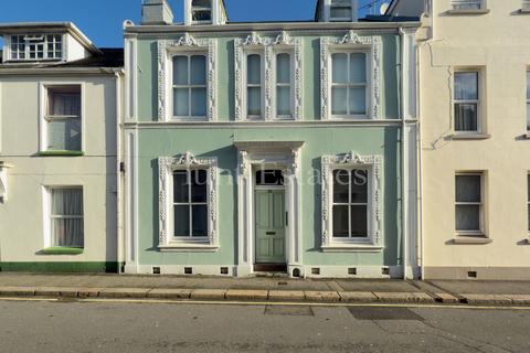 1 bedroom flat for sale, Apt 1, 66 Great Union Road