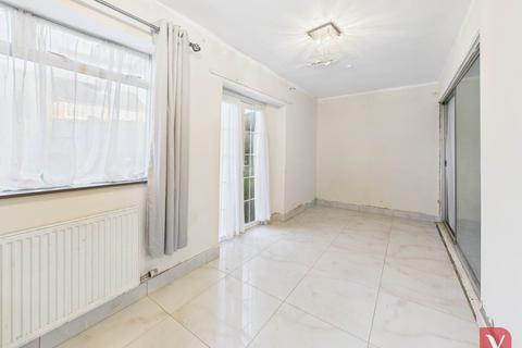 undefined, Leagrave High Street, Luton LU4
