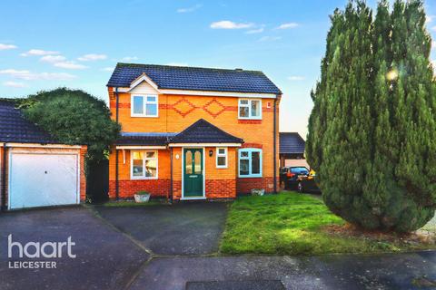 3 bedroom detached house for sale, Norman Court, Leicester