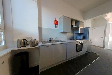 2 bedroom flat to rent, Blackie Street, Yorkhill, Glasgow, G3