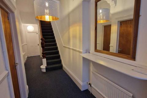 undefined, 7 Beechwood Avenue