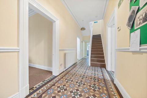 undefined, Willow Bank, Newton-Le-Willows, WA12