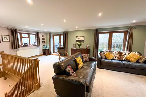 4 bedroom detached house for sale, Garreg Road, Pontycymer, Bridgend County Borough, CF32 8EL