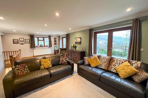 4 bedroom detached house for sale, Garreg Road, Pontycymer, Bridgend County Borough, CF32 8EL