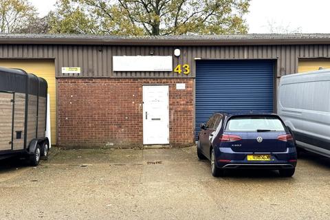 Warehouse to rent, 38-46 Blue Chalet Industrial Park West Kingsdown TN15 6BQ