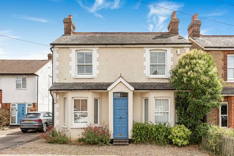 3 bedroom detached house to rent, Holloways Lane,Welham Green, AL9