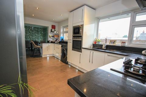 3 bedroom detached bungalow for sale, Kenson Gardens, Southampton SO19