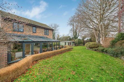 4 bedroom terraced house for sale, Ash Close, Watlington