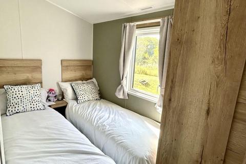 3 bedroom park home for sale, Sand le Mere Holiday Park