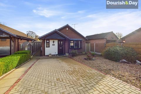2 bedroom detached bungalow for sale, Beechfield Drive, Stafford ST17