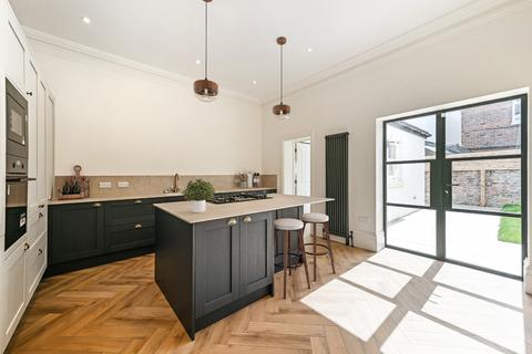 4 bedroom detached house for sale, Hereford Road, Southsea