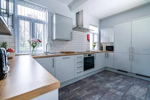House to rent, Midland Road, Royston, S71