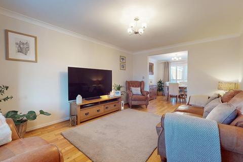 4 bedroom detached house for sale, Strathmore Gardens, South Shields