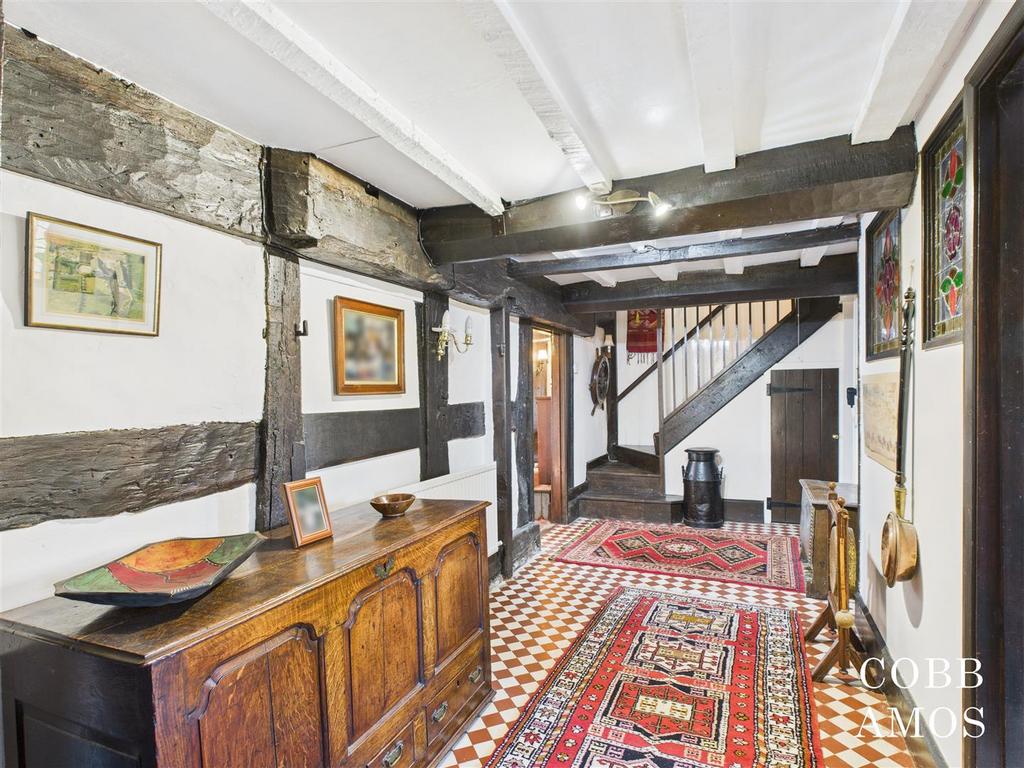 CAM02803 G0-PR0243-STILL028.jpg