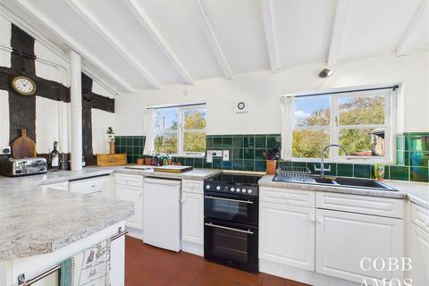 undefined, Kinnersley with 1.48 acre plot