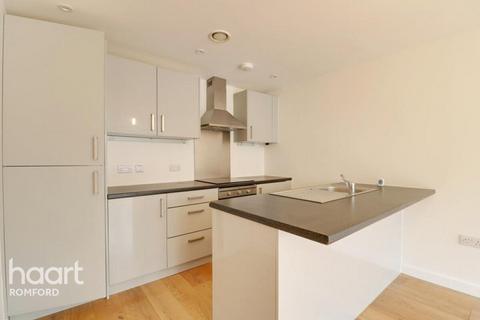 1 bedroom apartment to rent, Victoria Road, Romford