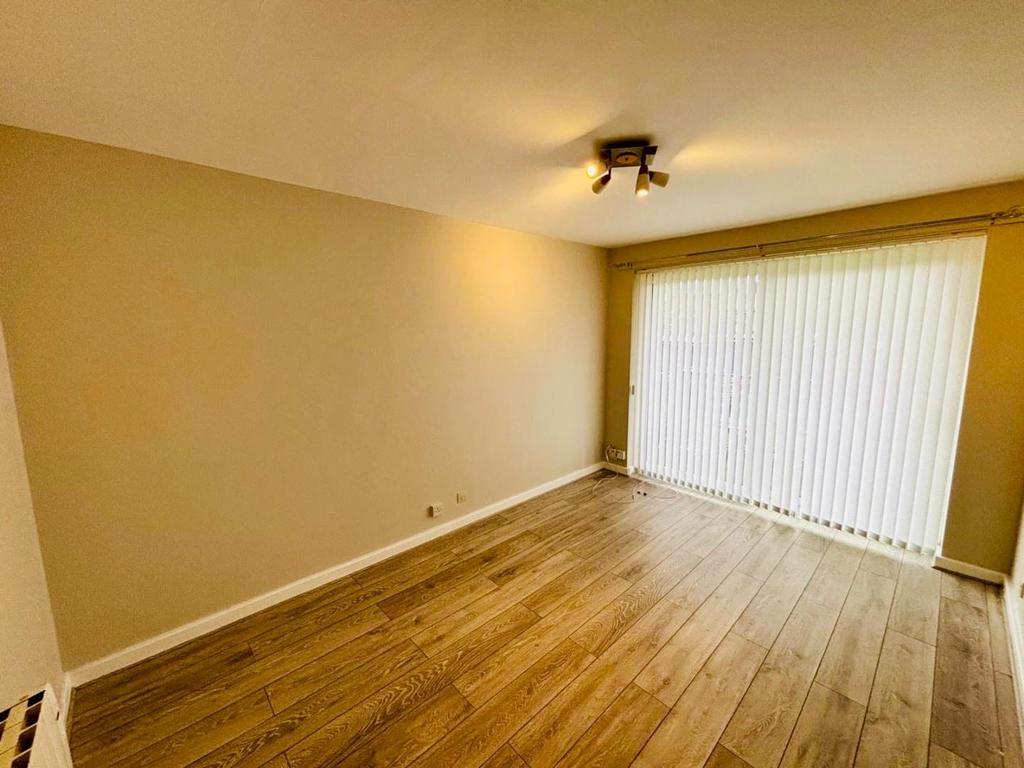 Living room.JPG