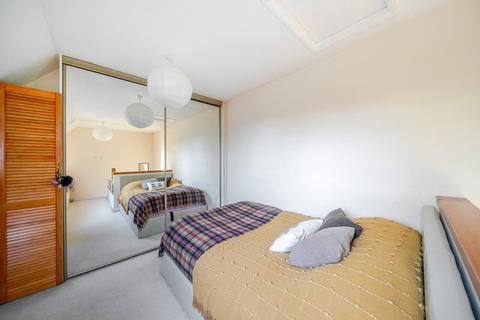 undefined, Alterton Close, Woking, GU21