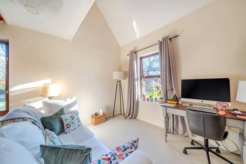 undefined, Alterton Close, Woking, GU21