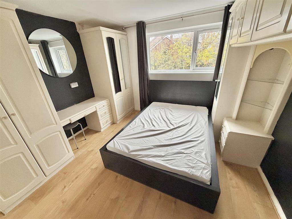 Bed 1 Aspect 2