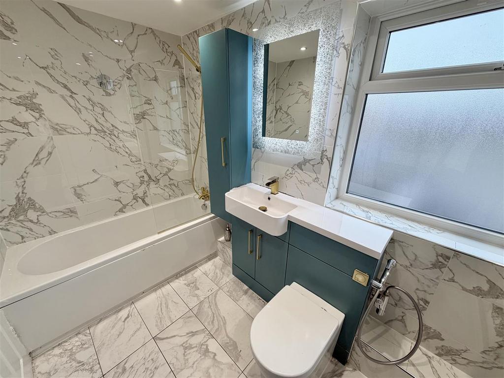 Bathroom 2