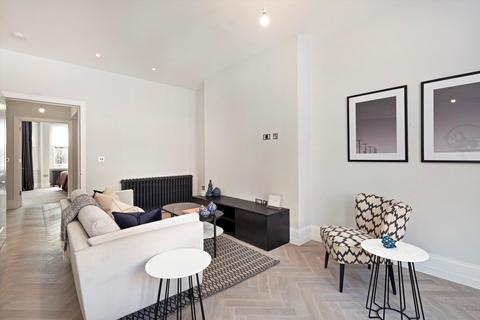 3 bedroom flat to rent, Draycott Place, Chelsea, London, SW3