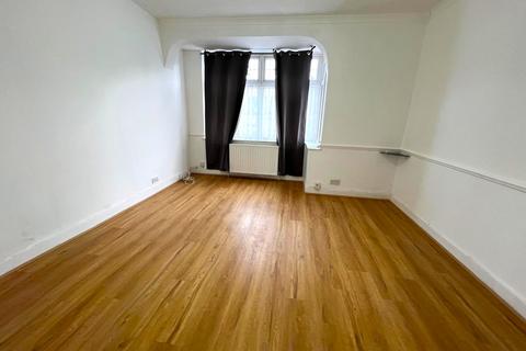 undefined, Chadwell Heath Lane, Romford RM6