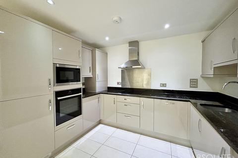 2 bedroom property to rent, Middle Lincombe Road, Torquay, TQ1