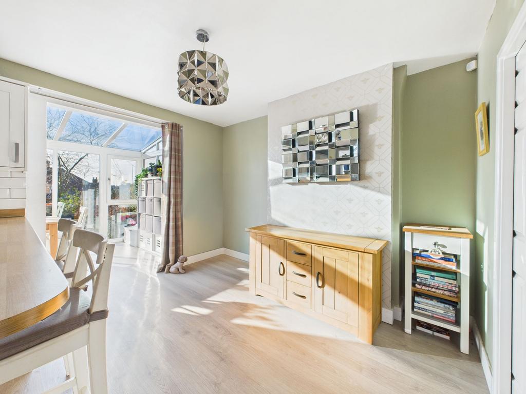 Dining Kitchen