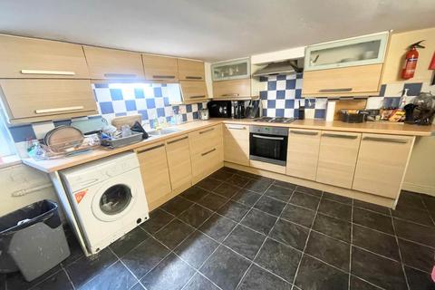 undefined, Lucas Street (room 5), West Yorkshire LS6