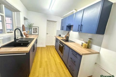 undefined, Exeter EX4