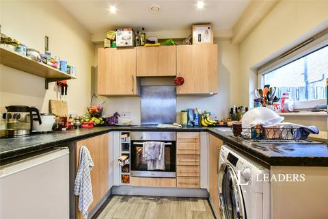 4 bedroom flat to rent, Wilbraham Road, Manchester, Greater Manchester, M14