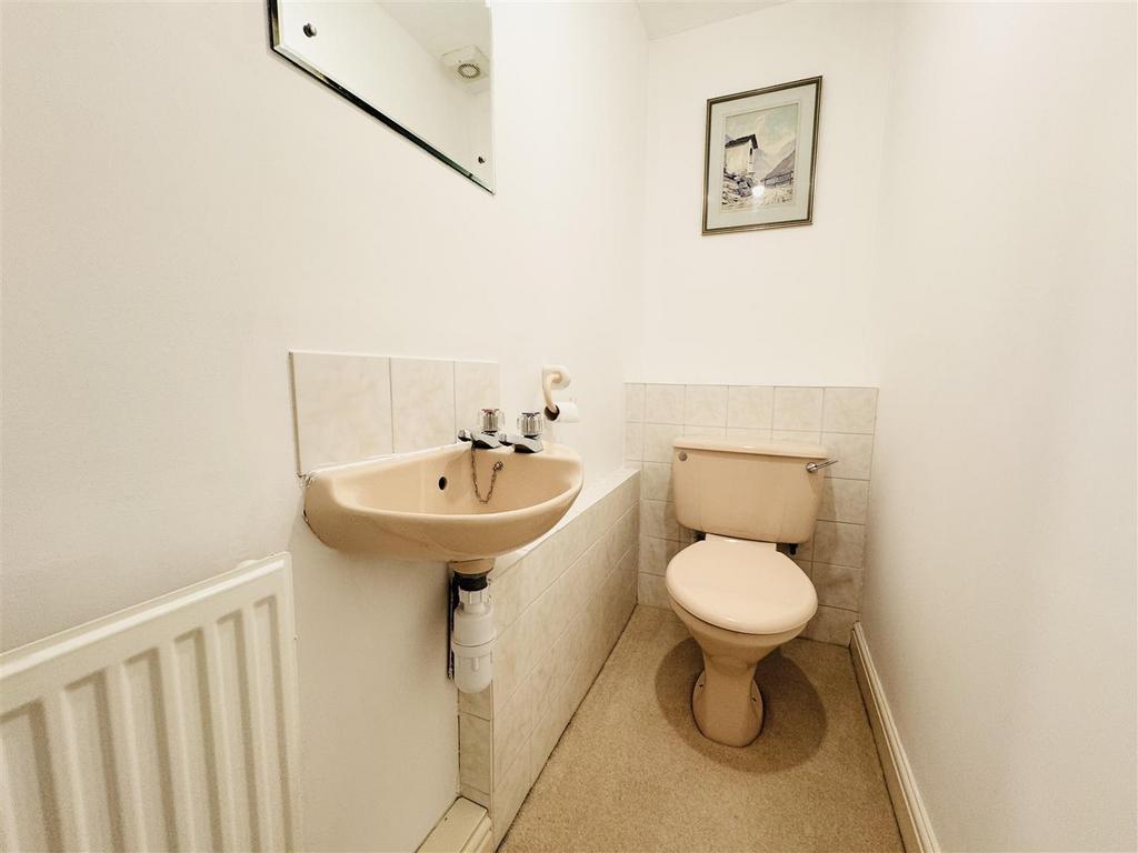 Downstairs wc