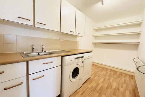 3 bedroom townhouse for sale, Springfield Lane, Kirkburton, Huddersfield HD8 0NZ
