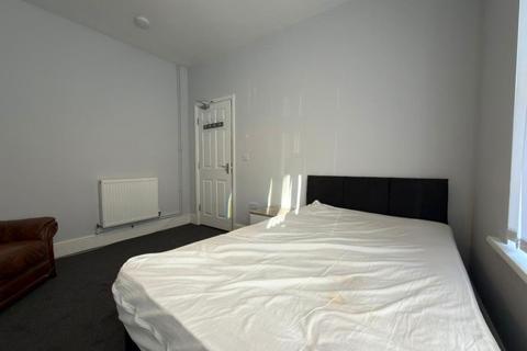 undefined, THORNGATE STREET, KETTERING, NN16 0SN