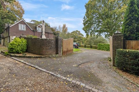 undefined, Smugglers Lane, East Sussex TN6