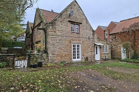 3 bedroom semi-detached house to rent, Eckington, Sheffield, Derbyshire