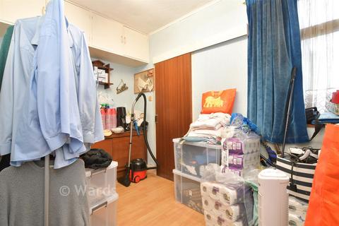 undefined, Garrard Close, Bexleyheath DA7