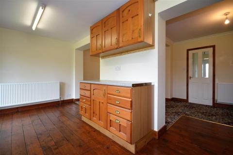 3 bedroom semi-detached house to rent, Leyfield Road, Dore, Sheffield