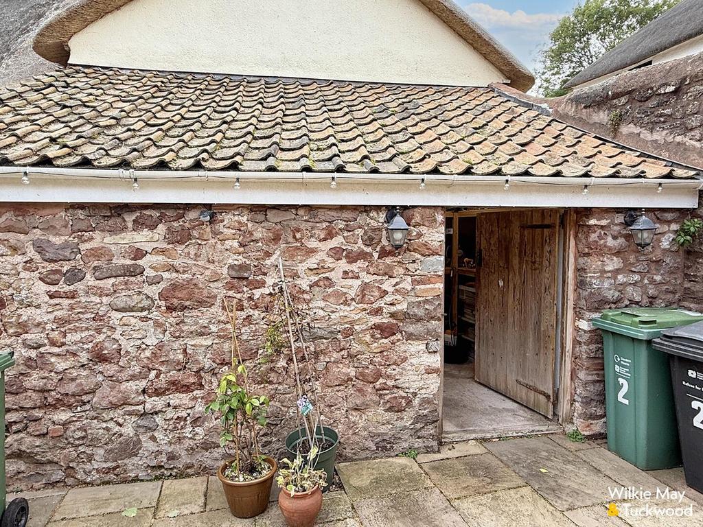 Outbuilding
