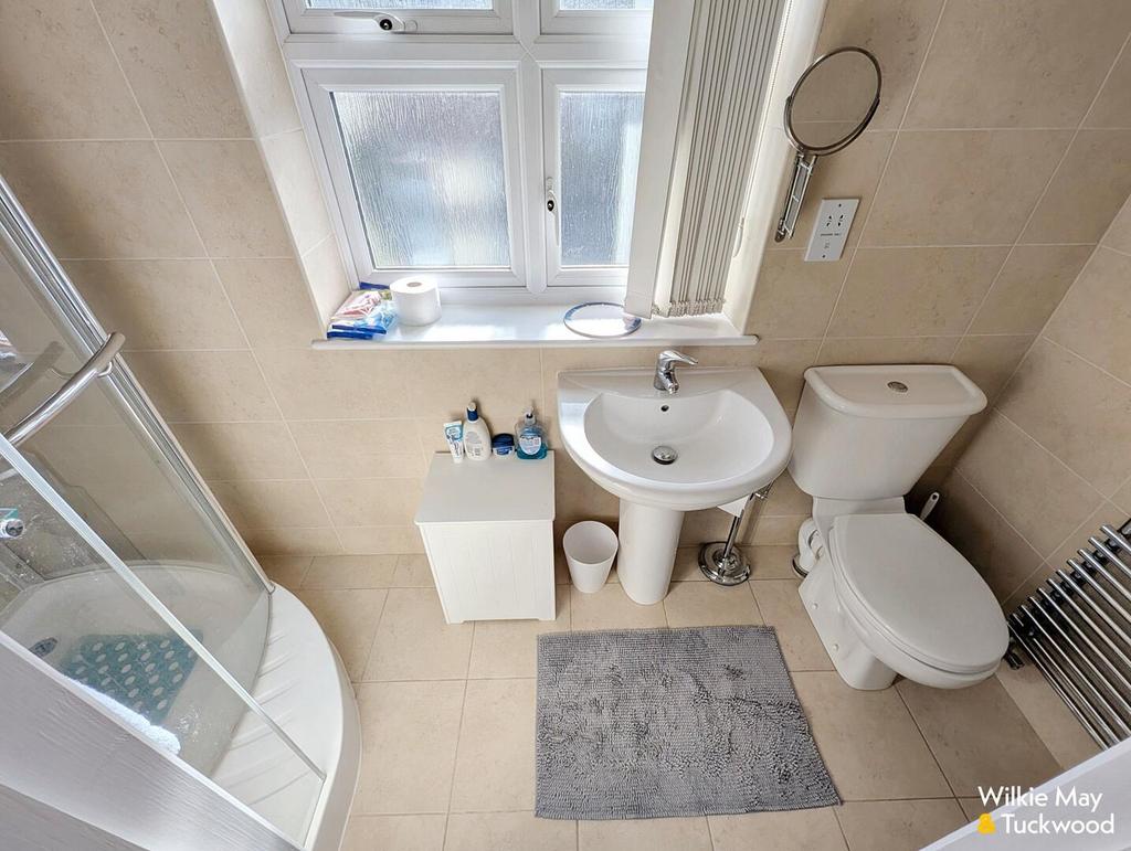 Ensuite