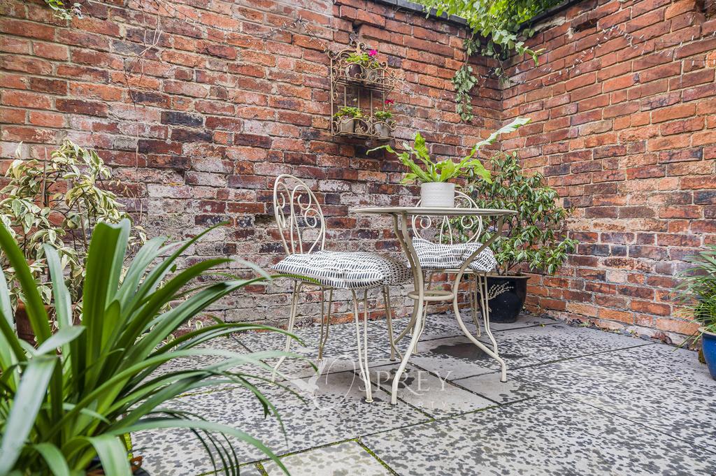 Rear Courtyard
