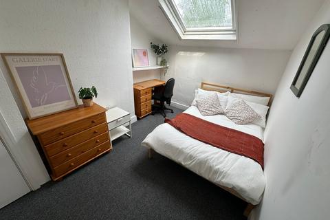 undefined, Amherst Road, Manchester M14