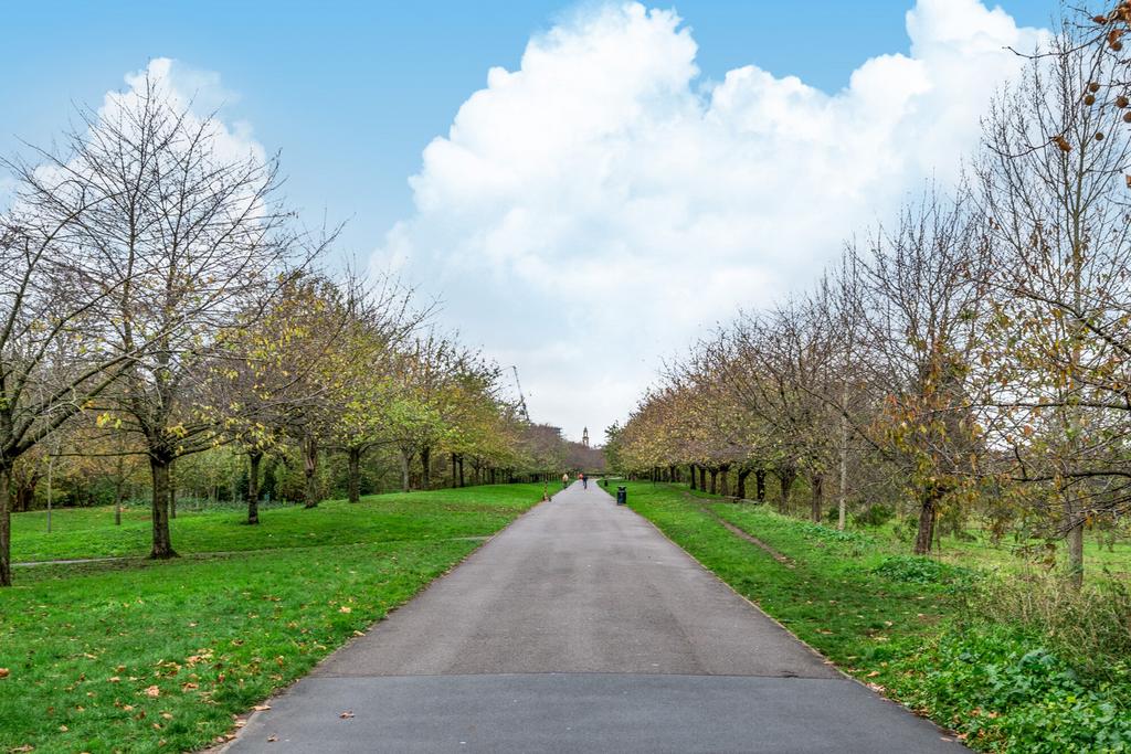 1385839 17 692843...