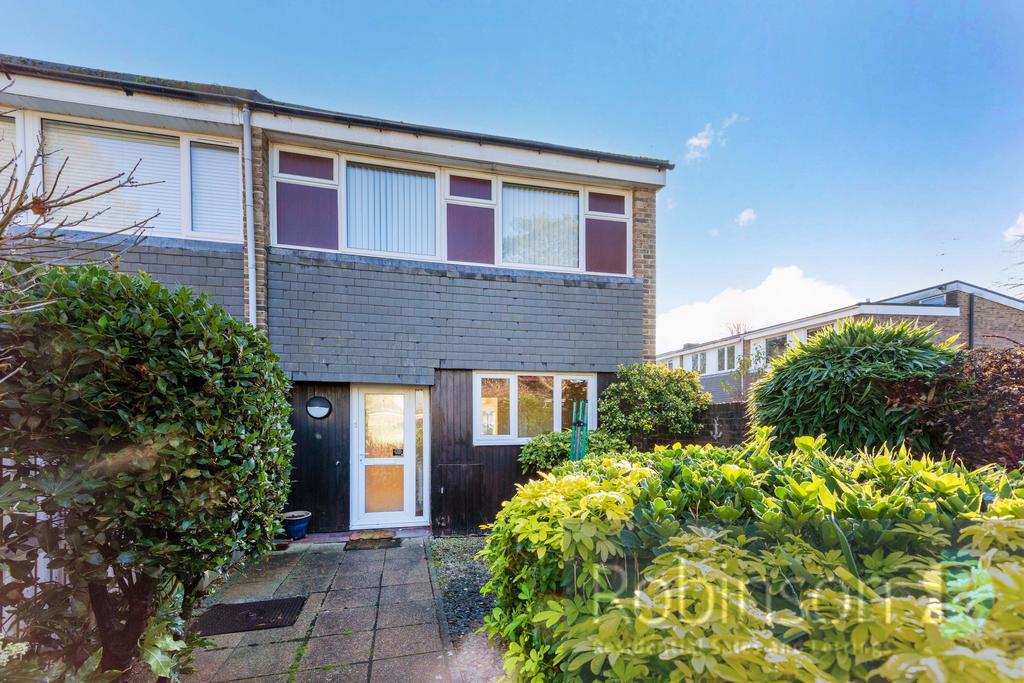 18 Lynton Green-4