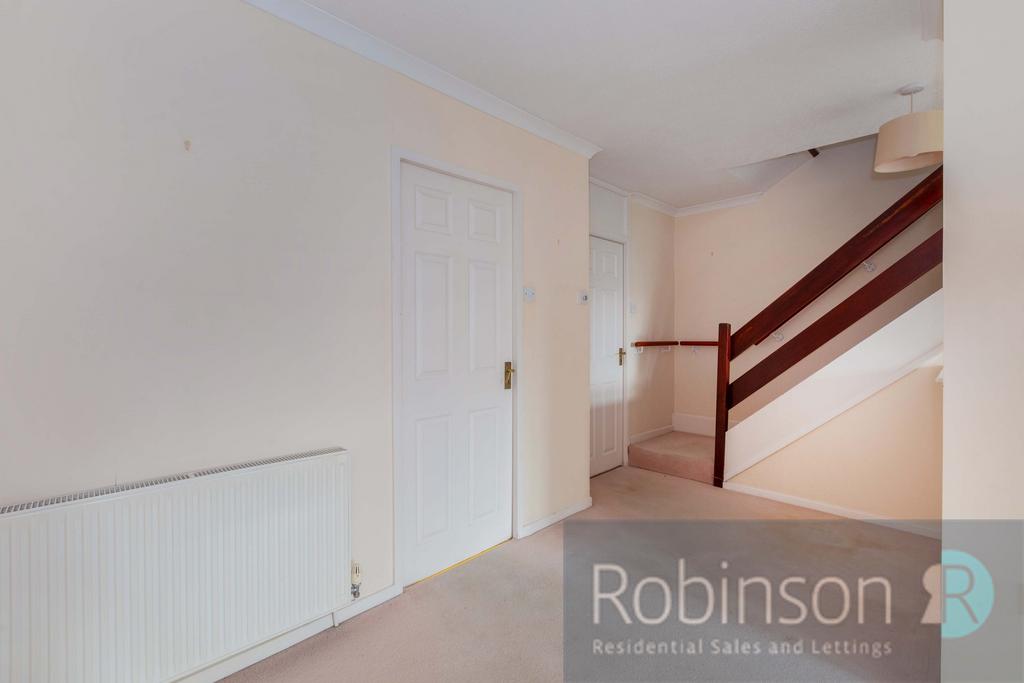 18 Lynton Green-11