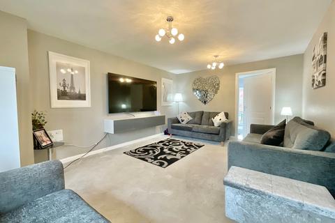 4 bedroom detached house for sale, Hollingworth Close, Yarnfield, ST15