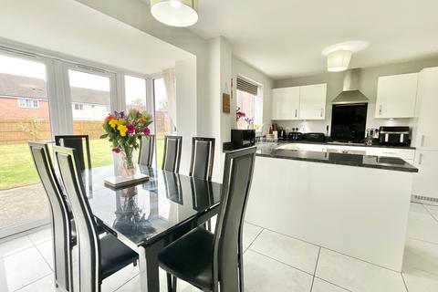 4 bedroom detached house for sale, Hollingworth Close, Yarnfield, ST15